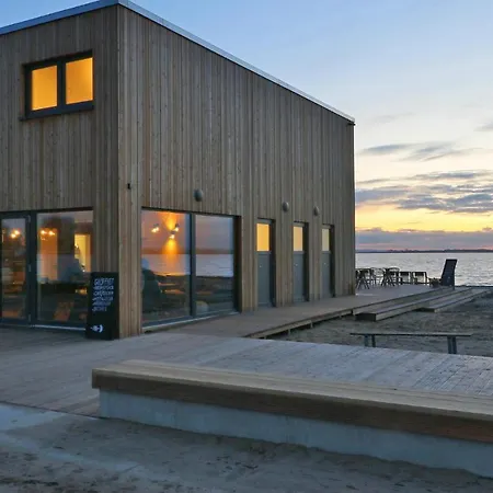 Stunning In Lembruchduemmer With Sauna Ferienhaus